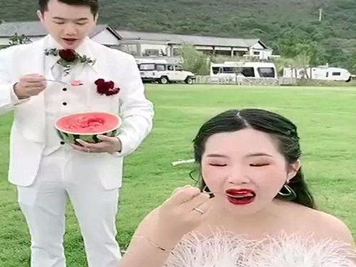 吃瓜姐夫妹妹,揭秘娱乐圈背后的亲情纠葛